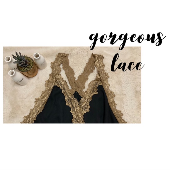 BKE Boutique Top - Picture 2 of 3